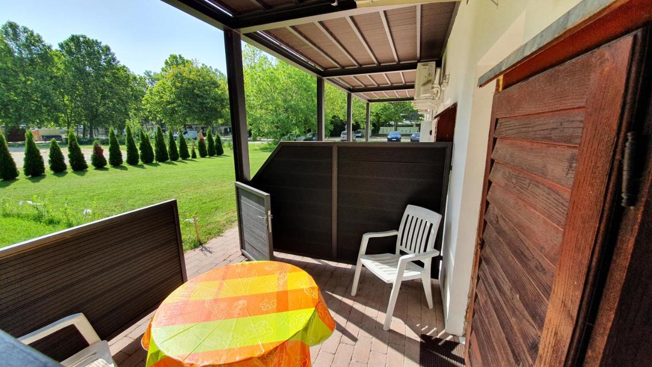 Wellapartman Zamárdi Extérieur photo